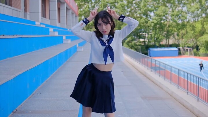 Cuối cùng cũng tốt nghiệp! ! Hãy tổ chức một điệu nhảy tình yêu ở trường!
