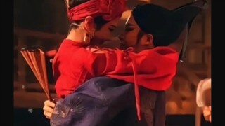 Siapa di keluarga yang mengerti? Sejak saya menonton video ini, saya bisa tertawa terbahak-bahak