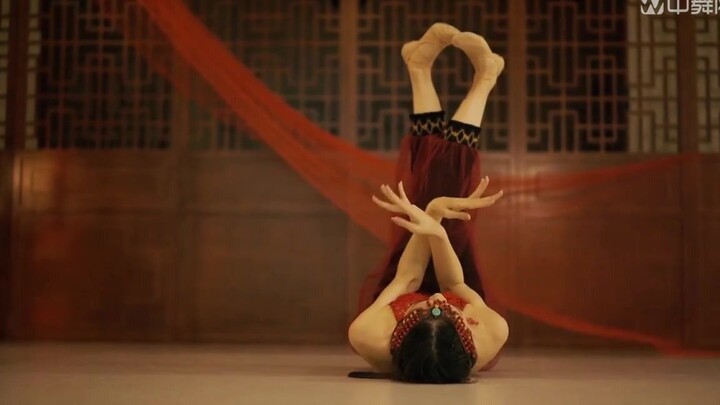 [Múa] <Qua Cầu> - Điệu múa nổi tiếng của Trung Quốc