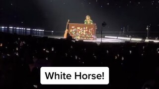 White Horse - Suprise Song Eras Tour Inang Kulot Taylor Swift