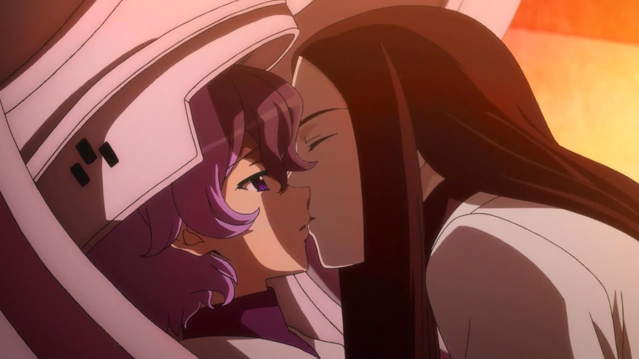 Yuri Anime Kiss Scene With Mecha - BiliBili