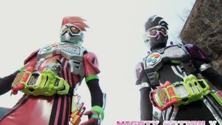 ตรวจสอบอัศวินใน Kamen Rider ที่เหมือนกับผู้บังคับบัญชาอัศวินดั้งเดิม