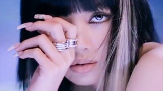 LISA×W Korea ฉบับเดือนสิงหาคมเผยแพร่แล้ว! - -