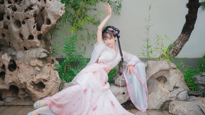 Mặt trời nhỏ của tôi, em phải hạnh phúc nhé!