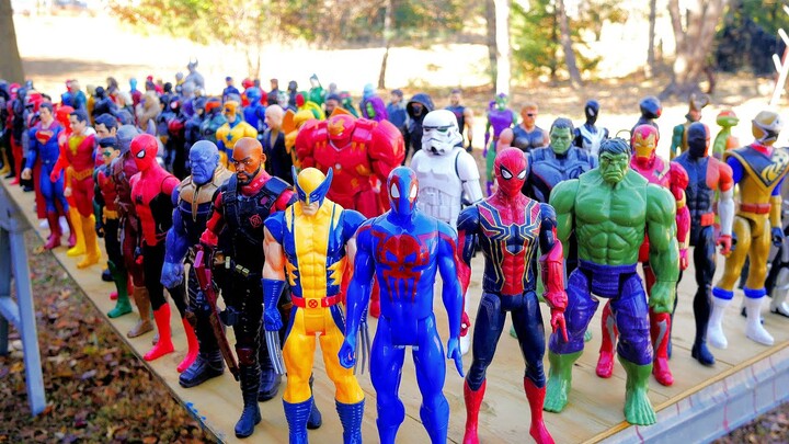 126 SUPERHEROES! Spider-Man, Superman, Wolverine, Hulk, Batman, Power Rangers, Star Wars, Avengers!