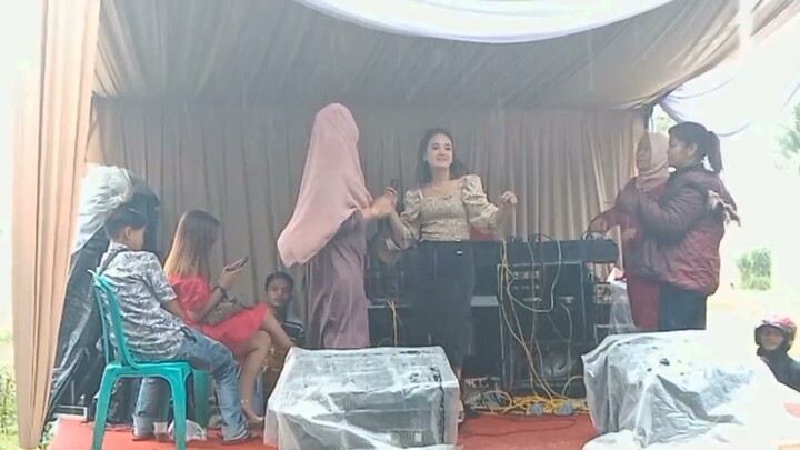 Kali merah(cover)Gita