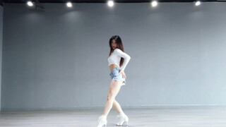 [Bibi Choreography] Mùa hè là mùa của giày cao gót và quần short