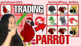 WHAT PEOPLE TRADE FOR PARROT IN ADOPT ME | WIN OR LOSE?  *Roblox Tagalog*