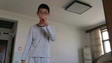 Playing With 4a Yoyo