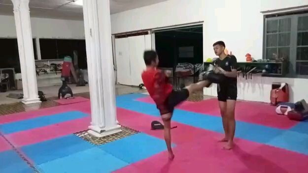 latihan taekwondo