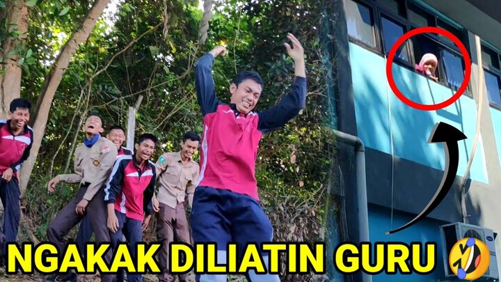 INDAHNYA MASA SMK *jadi tarzan dilihatin guru wkwk