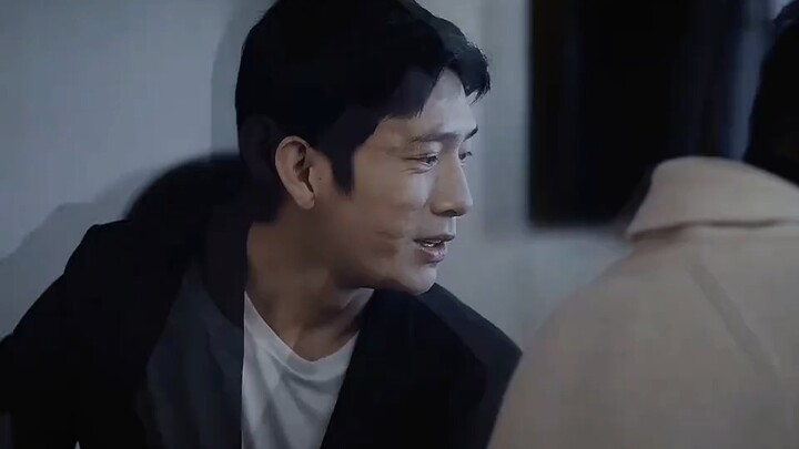 เด็กชายผู้น่าสงสารปีนขึ้นไปหาลุงรวยแล้วย้ายไปอยู่วิลล่าหลังใหญ่ในชั่วข้ามคืน