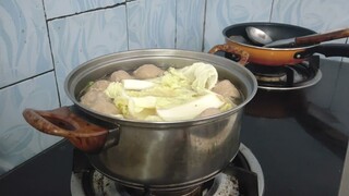 Cara membuat Sayur sop baso