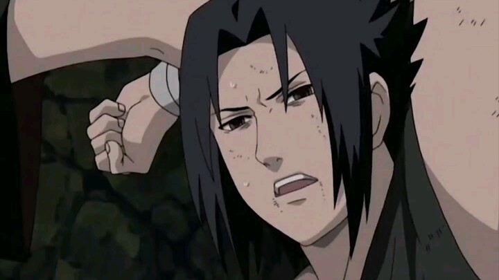 Khi Tsukuyomi của Itachi bị nứt là do sức mạnh của Fanghai hoặc Sasuke.