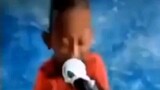 Kid sings unravel