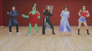 【ITZY】ดรอปอุปกรณ์ให้สุดทาง! ห้องซ้อมฮีโร่คอสเพลย์ WANNABE เวอร์ชั่น WANNABE เปิดตัวแล้ว! เลียๆๆๆ~
