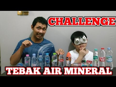 Tebak AIR MINERAL bareng Diego. #blindfoldchallenge