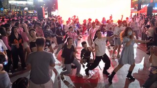 2022.10.3 Điệu nhảy ngẫu nhiên KPOP "Chiến tranh gia đình" (Thành phố Nam Ninh, vừa chơi vừa nhảy) P