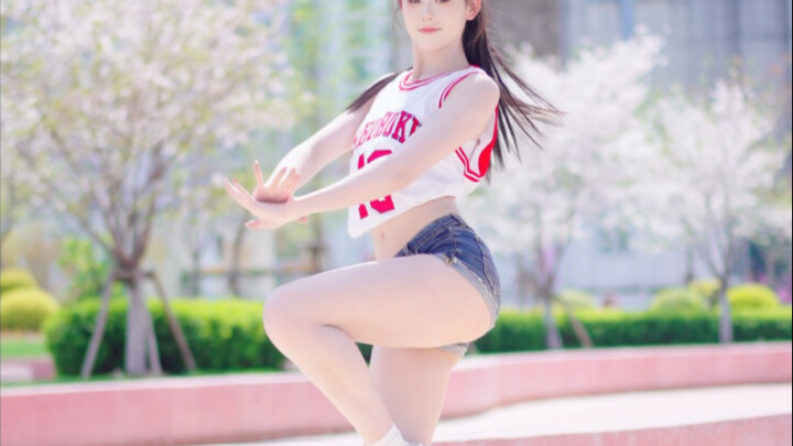 原来是夏天要来了！我们一起shake it～
