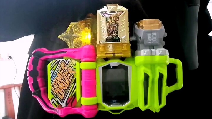 [Trung học hàng ngày 2] Phần chuyển đổi của Kamen Rider Ex-aid Golden Invincible Dad đã bị xóa