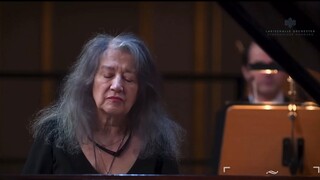 Argerich - Chơi Steinway Xuyên một thế kỷ