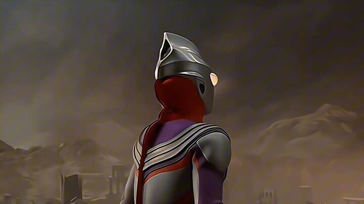 Let's enjoy Tiga's magnificent appearance.