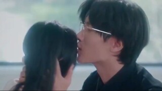 Model pria itu sebenarnya adalah paman sahabatku. !#MiniDrama