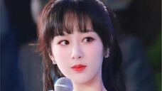 明明是正常姑娘的身材,还那么甜美,你们还要黑她?以后我就偏偏安利她,路人的眼睛是雪亮的……