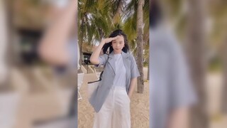 Blazer tay ngắn cực xinh