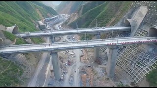 Tunnel construction completed on high-speed railway. Time lapse construction du tunnel #2