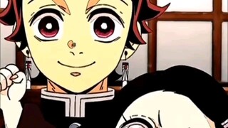 Nezuko ><