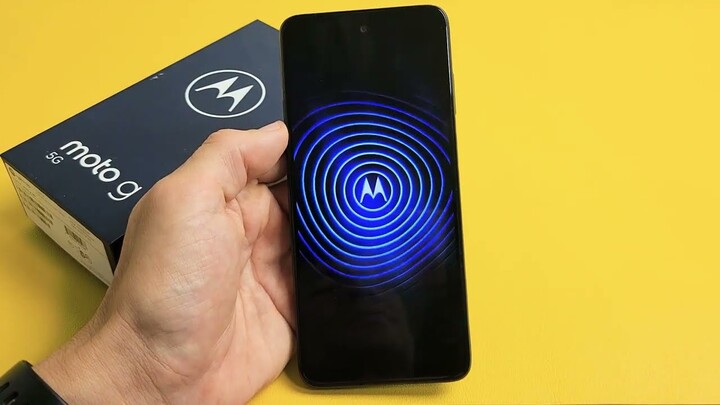 Moto G 5G (2022): How to Force a Restart (Can't Restart or Turn Off?)