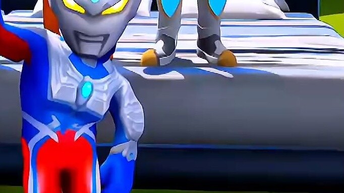 Ultraman wishes everyone: Happy Mid-Autumn Festival