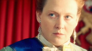 10: The Queen is domineering, but Catherine is even more powerful