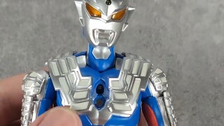 Mua Ultraman Alloy ngang giá SHF CCS TOYS Light Trail Ultraman Zero Review