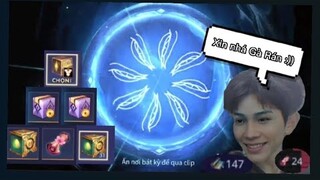 Tôi bóc lột skin xịn từ gà rán :))