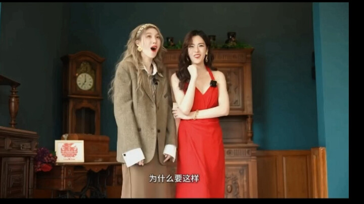 Kuang Lingling, con mèo của em ngày càng S hơn rồi đấy