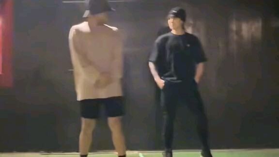 Jungkook With Seventeen Mingyu "SUPER" DANCE CHALLENGE