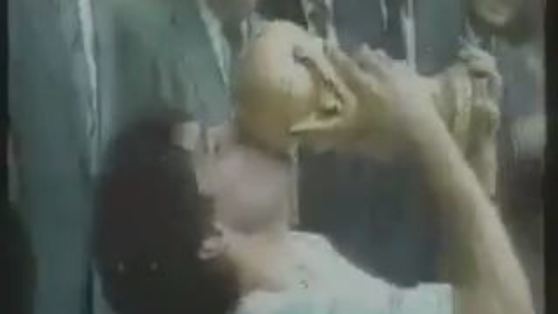 Trailer _ Maradona (2008)_ an Emir Kusturica Documentary(360P)