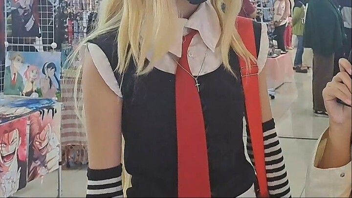 siapa yang suka LOLI GOTHIC ??