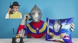 Ozawa called and told the sleeping Ultraman that there were deformation toys and balloon toys in the