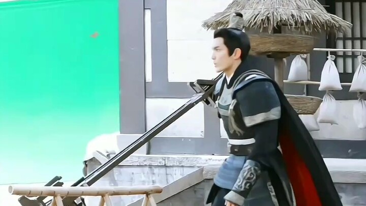 The actor who jumped on the horse! #吴磊