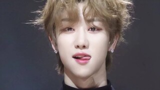 【Xu Minghao】 Pernahkah Anda melihat anak kucing dengan tumpukan kaus kaki menginjak dadanya?