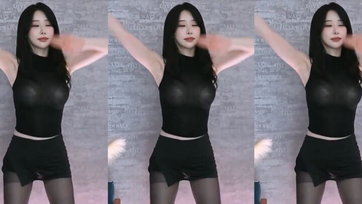 Pembawa acara Korea berpakaian hitam merekam tarian