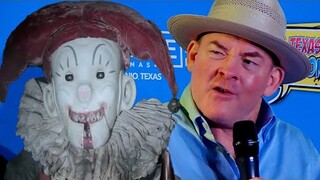 David Koechner on the Practical Effects in Krampus