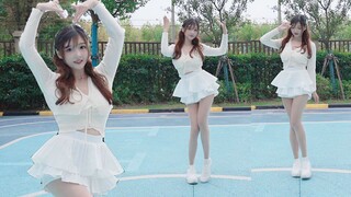就现在。。。和我交往吗？