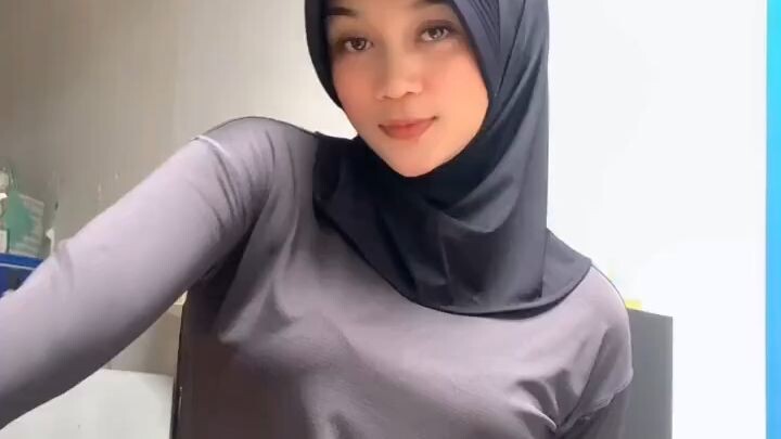 😳