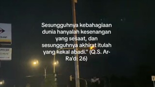 Dunia itu hanya sifat sementara 🥀.