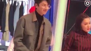 【Lin Yi】Lin Yi in Crazy Closet