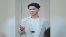 ขายบ้านเพื่อประมูลพระพุทธรูป, ไม่คาดคิดช่วยชายส่งของกลายเป็นผู้เชื่อมต่อโลกมนุษย์กับสวรรค์